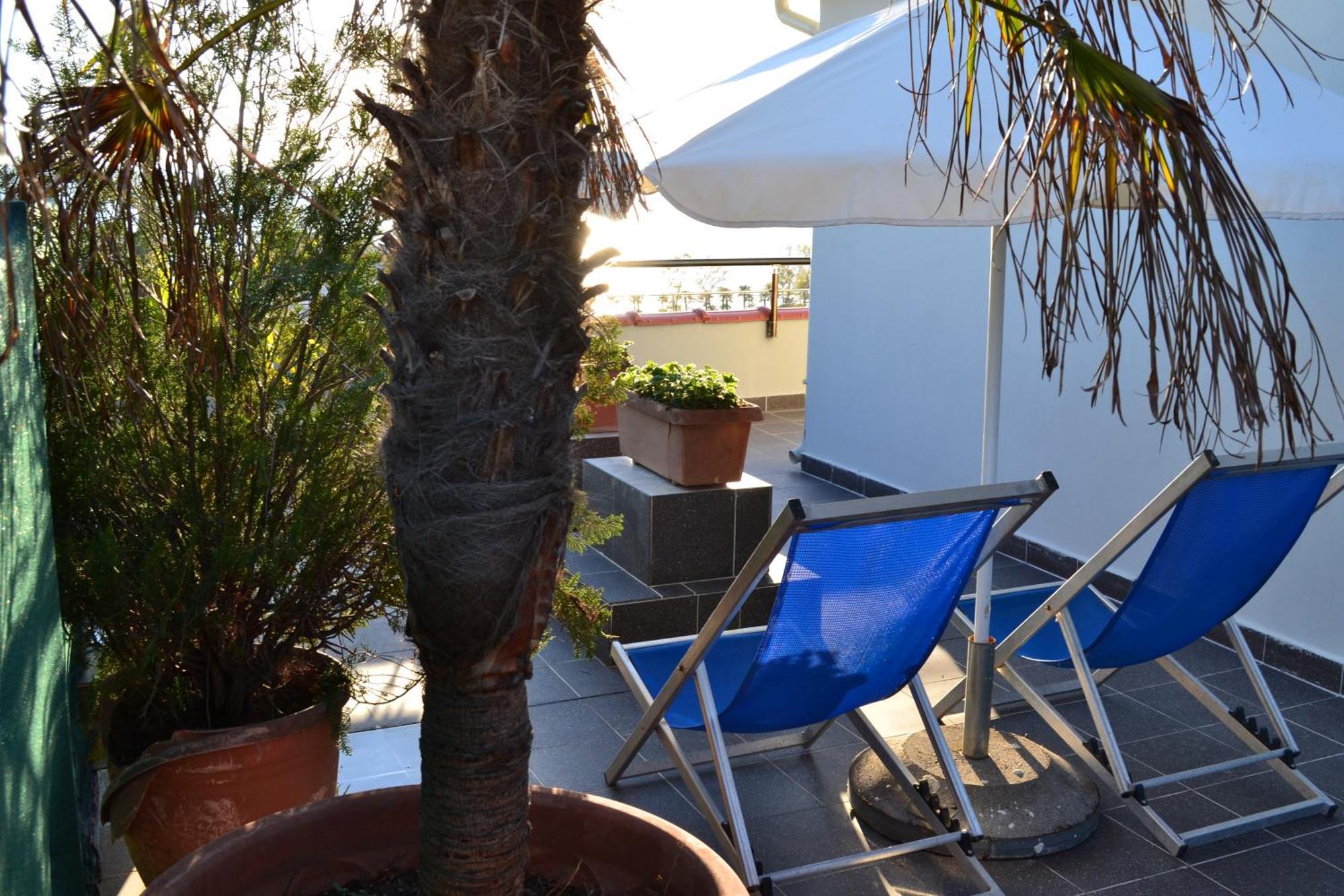 Seaview Penthouse Terrace & Private Garage Daire Avlonya Dış mekan fotoğraf
